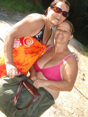 Mamãe e tia Lolo